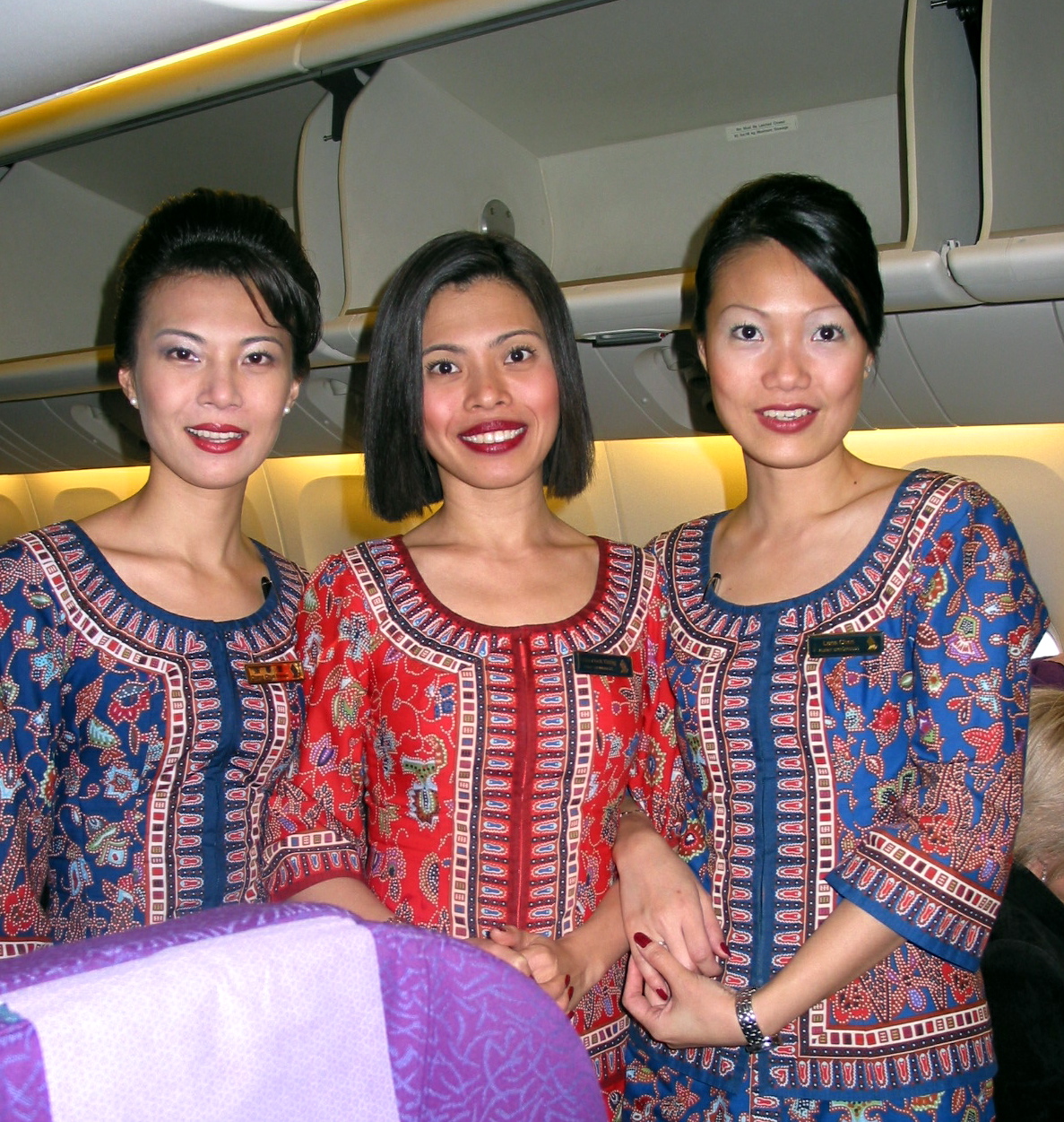 Singapore Airlines flight attendants
